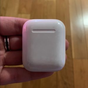 Apple AirPods 2nd Gen